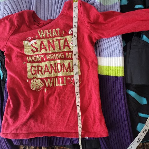 The Children's Place What Santa Won't Bring Me... Grandma Will! T-Shirt Size 4T - Picture 9 of 9